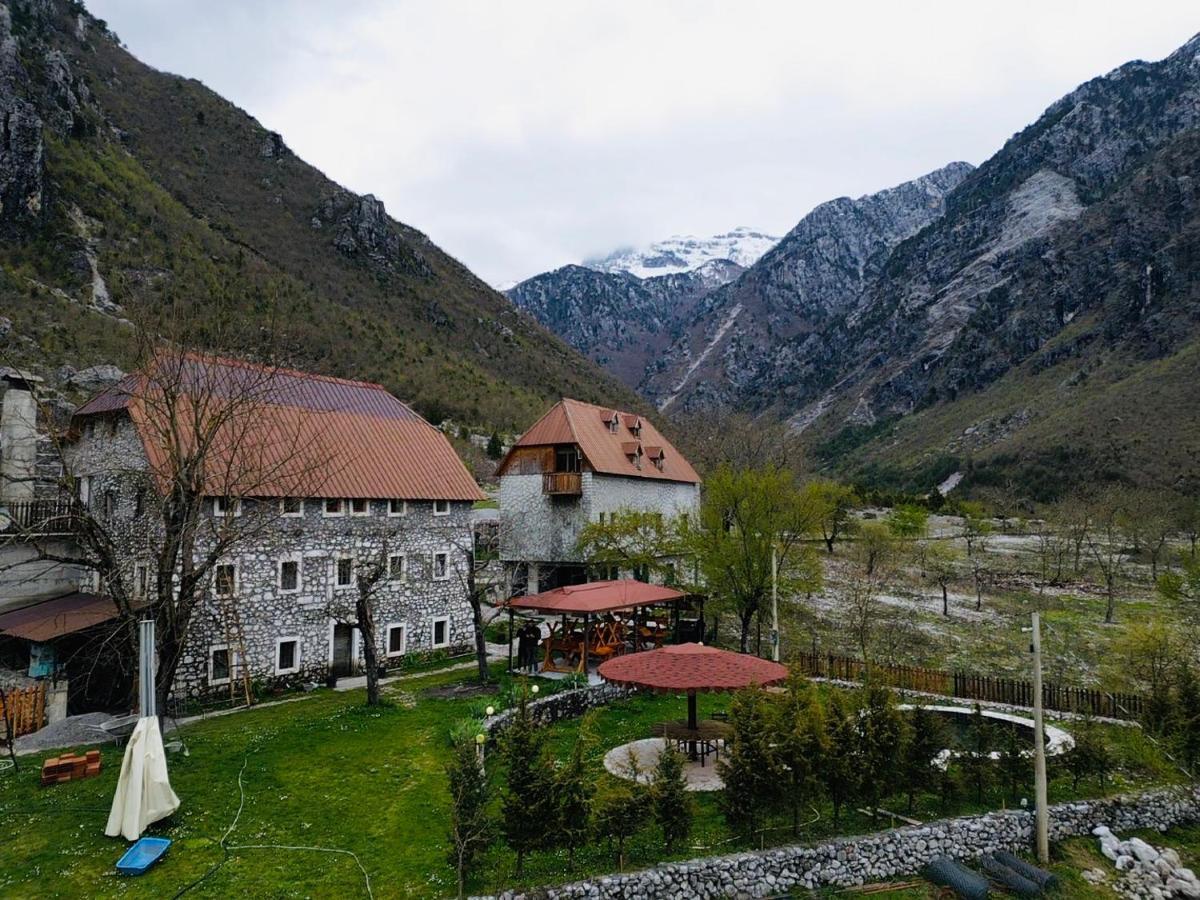 Bjeshkeza Bujtina Hotel Nderlysaj Eksteriør billede